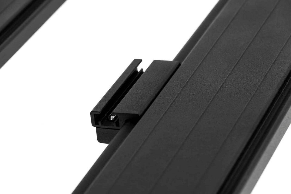 BASERACK T-SLOT breytistykki (par)